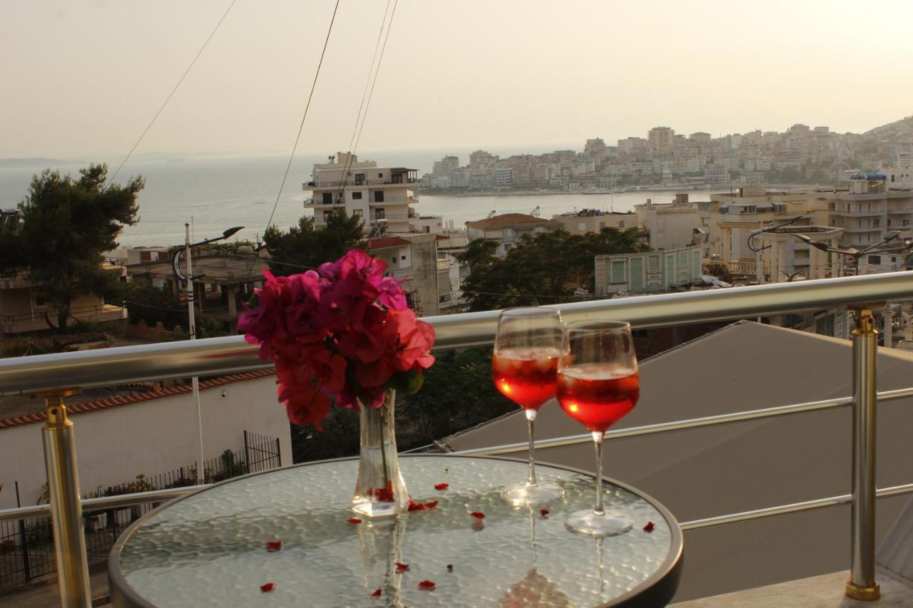 Bebi Hotel And Apartments Sarandë Eksteriør billede