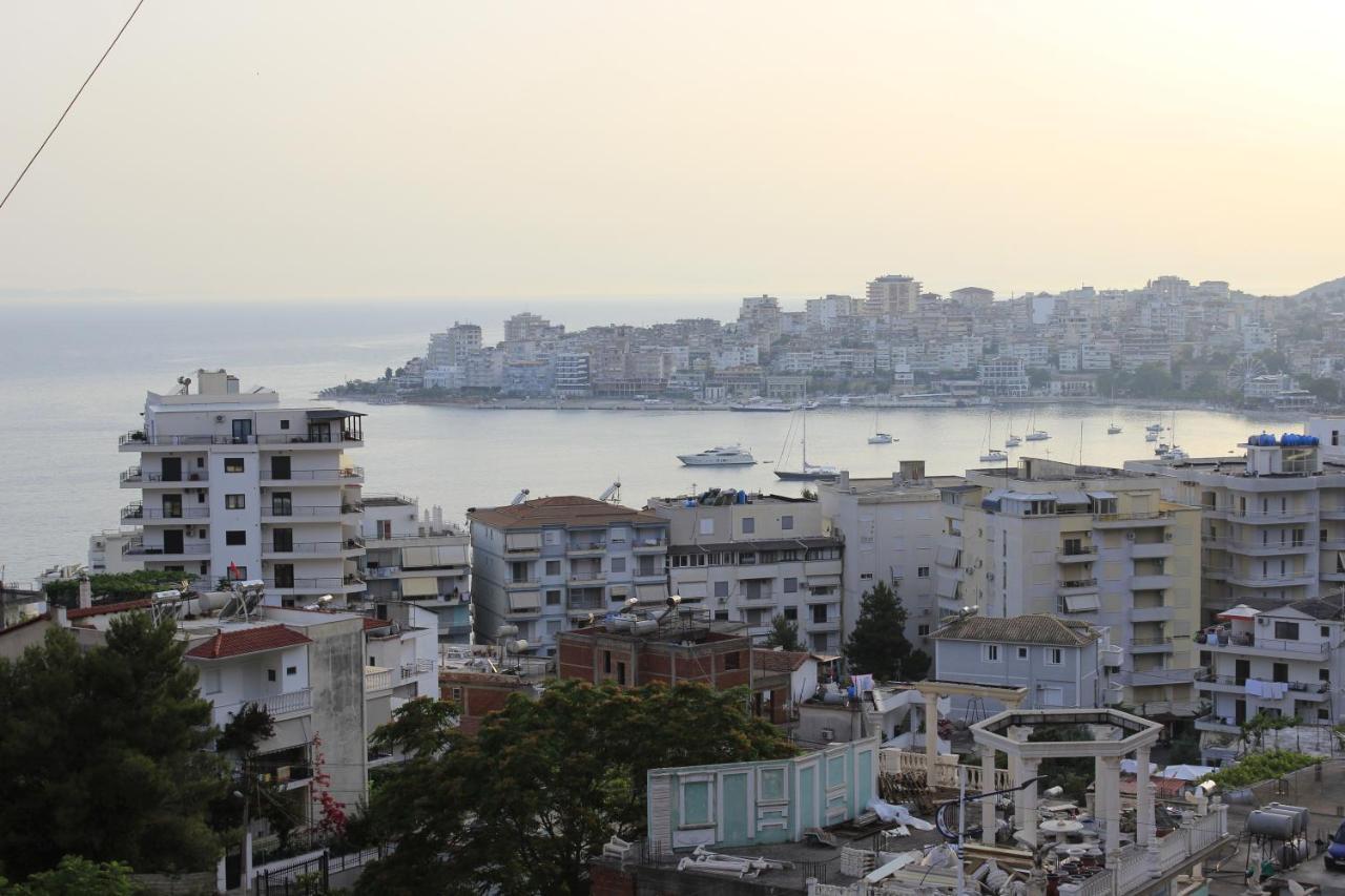 Bebi Hotel And Apartments Sarandë Eksteriør billede