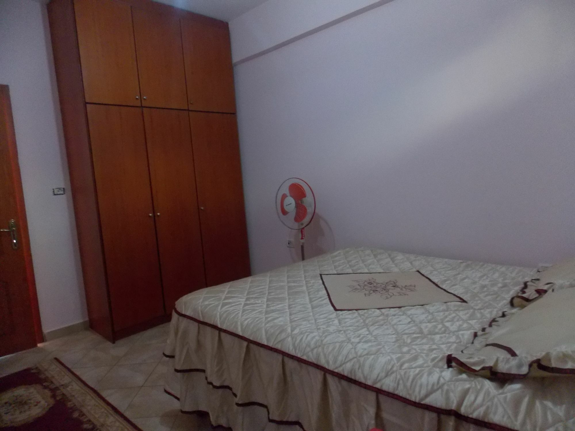 Bebi Hotel And Apartments Sarandë Eksteriør billede